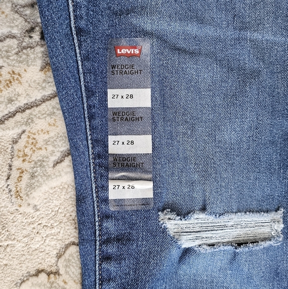 Levi's Wedgie Straight Jeans NWT - Picture 5 of 7